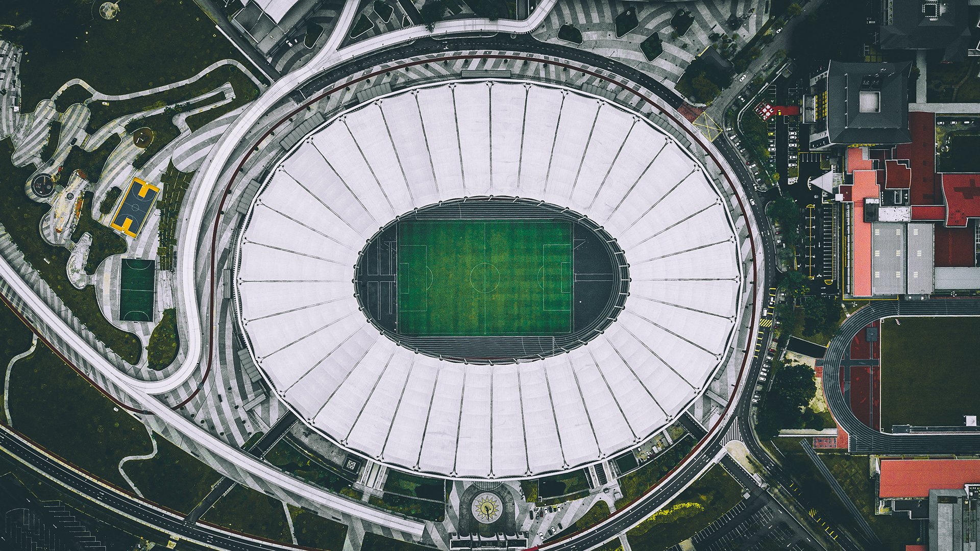 STAR SPORTS下载-中国足球市场深度融合多行业，开启新产业链，中国足球产业发展现状